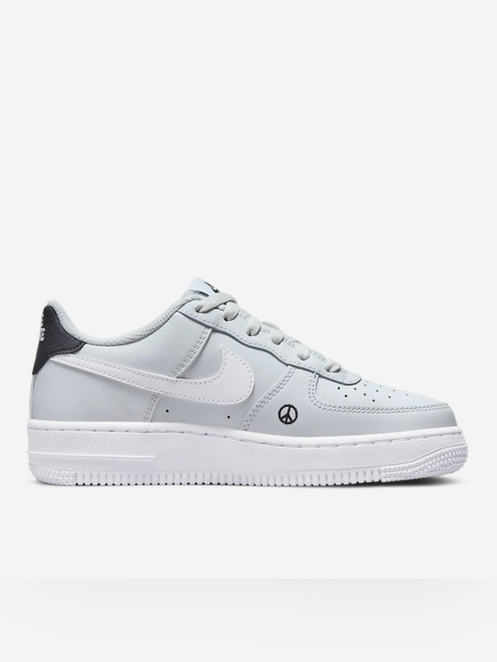 Nike - Sz 5Y Gently Used Kids Air Force 1 Low GS 'Have A Nike Day' Gray Sneakers